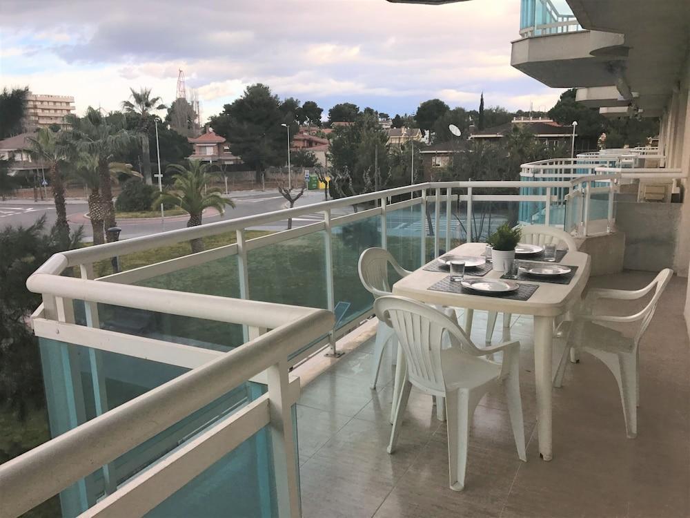 Costa Daurada Apartaments - Larimar 萨洛 外观 照片